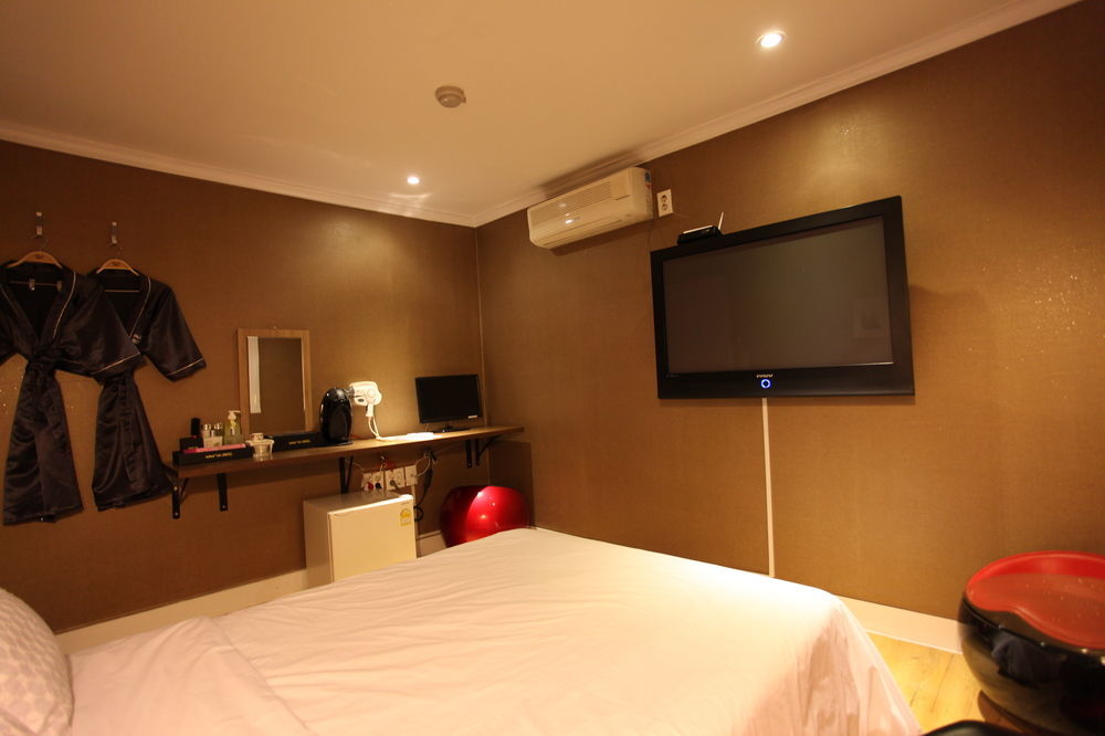 Hotel Goguma Shinchon